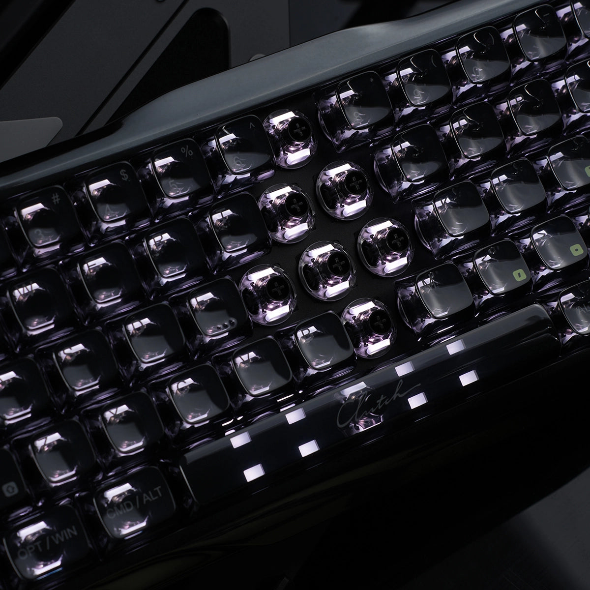 Mercury V60 Ultra - Obsidian Black