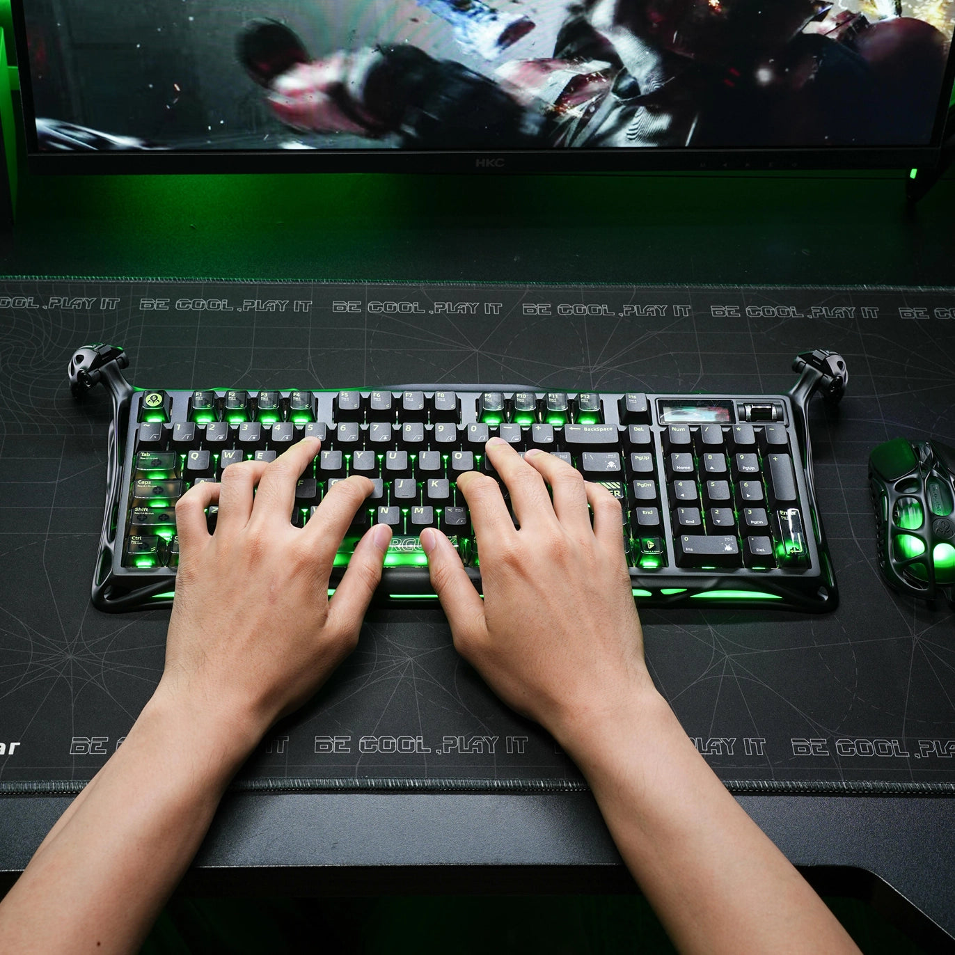 GravaStar Mercury K98 Pro Phantom Black 98% mechanical gaming keyboard hands-on typing showcase highlighting dual 8KHz polling rate responsiveness, custom UFO switches, glossy aluminum alloy exoskeleton, 1.65” TFT display, and ARGB lighting paired with gaming mouse and desk pad.